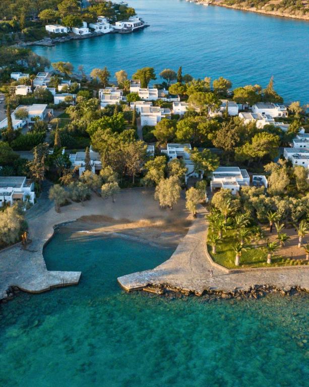 Minos Beach Art Hotel